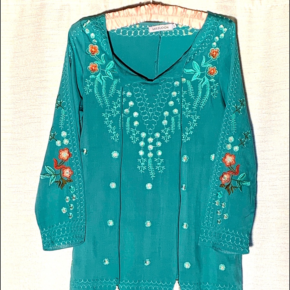 Peasant Top